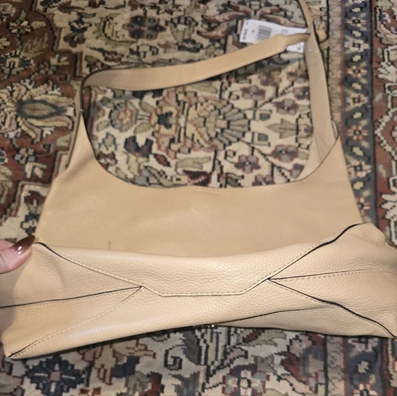 Michael Kors Tan Leather Shoulder Bag - Picture 8 of 9